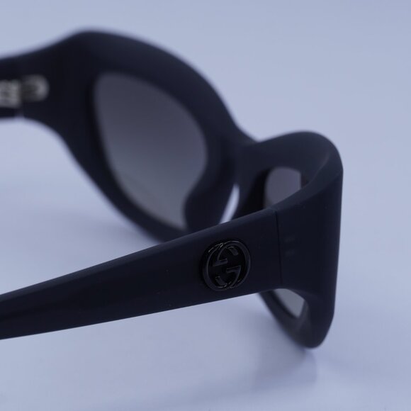 Gucci GG1784S 001 Sunglasses Dark Grey Cat Eye Frame, Grey Lenses - Picture 9 of 11